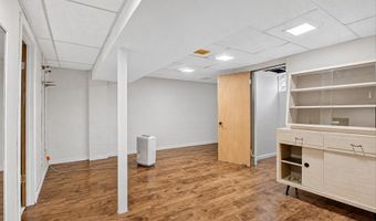 1531 Avondale Ave, Ann Arbor, MI 48103