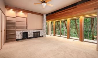 2300 S CEDAR CREST Blvd, Allentown, PA 18103