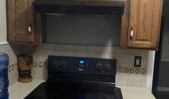 15224 Champaign Rd, Allen Park, MI 48101