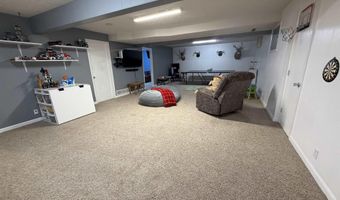 1815 Craig Rd, Aurora, NE 68818