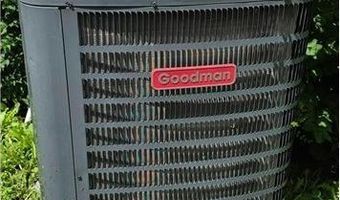 309 5th St SW, Austin, MN 55912