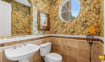 3010 Hammerwood Dr, Las Vegas, NV 89135
