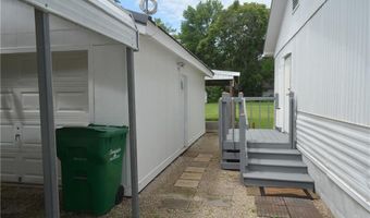 24 W 2nd St, Adrian, MO 64720
