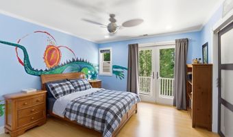 15 Chardonnay Ter, Bedford, NH 03110