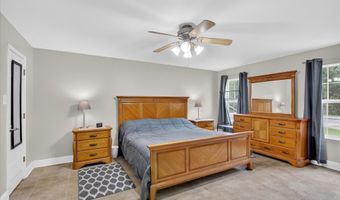 14916 Dismuke Dr, Biloxi, MS 39532