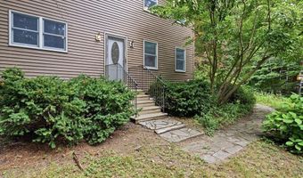 232 Gold St, Belchertown, MA 01007