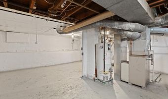 415 W Beecher, Adrian, MI 49221