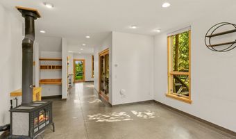 257 Turtle Way, Bozeman, MT 59715