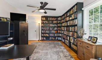 1604 Avondale Dr, Altavista, VA 24517