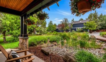 157 NW Black Hawk Ave, Bend, OR 97703
