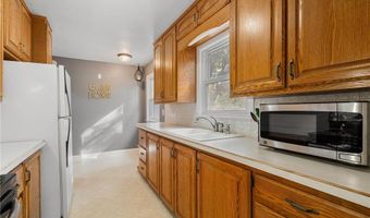 120 Ridge Rd, Albert Lea, MN 56007