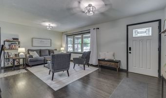 110 N Tresslar Ave, Bargersville, IN 46106