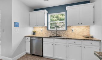 16 SHELLI Ter, Barnegat, NJ 08005
