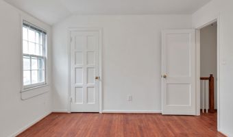 2826 JEFFERSON Dr, Alexandria, VA 22303