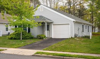 98 PINE OAK Blvd, Barnegat, NJ 08005