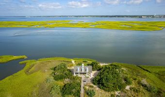 223 Sound Side Dr, Atlantic Beach, NC 28512