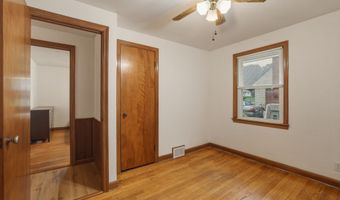 18 Leslie Ct, Bristol, CT 06010