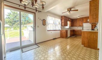 2124 D Ave E, Bismarck, ND 58501