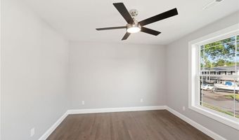 10 Sherwood Ave, North Providence, RI 02911