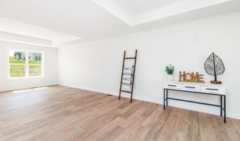 6100 Lynbrook, Asbury, IA 52002