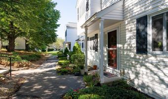 135 Amherst St 28, Amherst, NH 03031