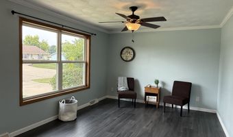3219 Glenbarr Dr, Janesville, WI 53548