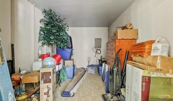 5792 W Lain Lake Rd, Atoka, OK 74525