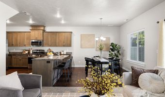 9176 W Tillamook Dr, Boise, ID 83709