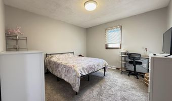 1604 Allison Blvd, Auburn, IN 46706