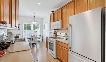 216 N RED HAVEN Ln, Dover, DE 19901