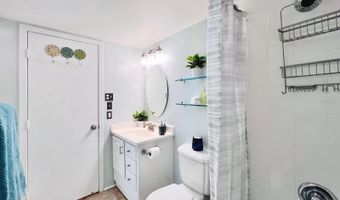 2111 WISCONSIN Ave NW 110, Washington, DC 20007