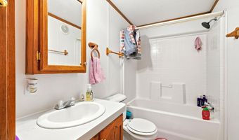 229 Ceci Ln, Buffalo, WY 82834