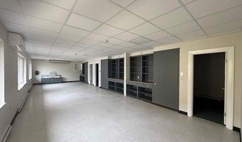 399 Hope St, Bristol, RI 02809