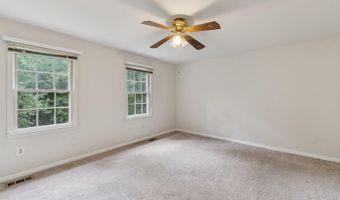 5858 LANGTON Dr, Alexandria, VA 22310
