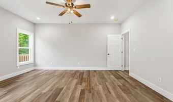 11100 H O Allison Rd, Baxter, TN 38544