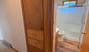 412 H St, Aurora, NE 68818