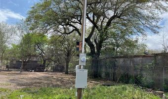 724 W Front St, Alice, TX 78332