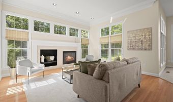 16907 HARBOUR TOWN Dr, Ashton, MD 20861