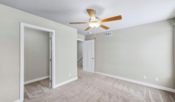 2812 NW Lois Ln, Ankeny, IA 50023