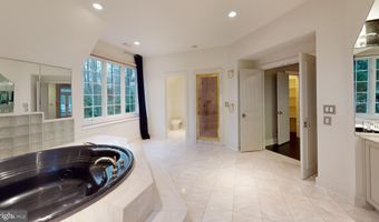 9629 EAGLE RIDGE Dr, Bethesda, MD 20817