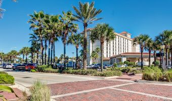 2058 BEACH Ave, Atlantic Beach, FL 32233