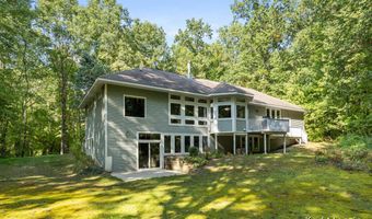 1290 Cramton Ave NE, Ada, MI 49301