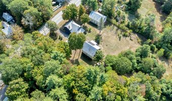 992 Pequawket Trl, Baldwin, ME 04091