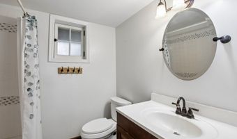 211 Wawayanda Rd, Alloway, NJ 07422