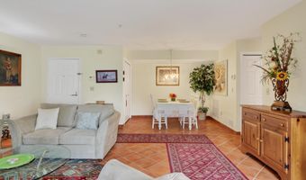 936 BAY RIDGE Ave 201, Annapolis, MD 21403