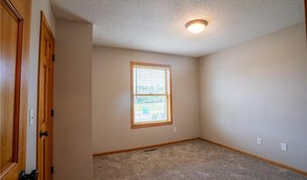 13320 Cedar Ave, Apple Valley, MN 55124