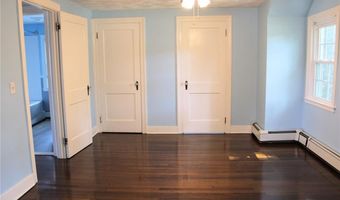 252 S Main St, Coventry, RI 02816