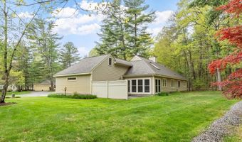 36 Pickman Dr, Bedford, MA 01730