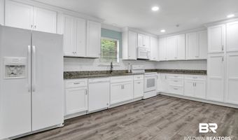 17714 Horseneck Rd, Bay Minette, AL 36507