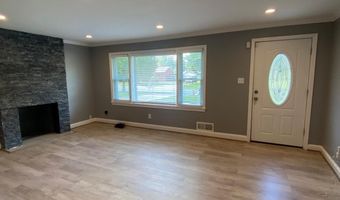 5915 BROOKLAND Rd, Alexandria, VA 22310